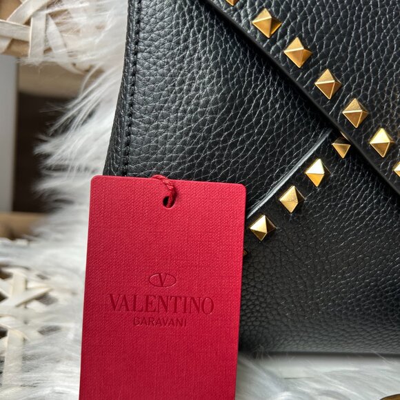 Valentino Rockstud Crossbody/Shoulder Bag in Black with Gold Hardware - Picture 5 of 17